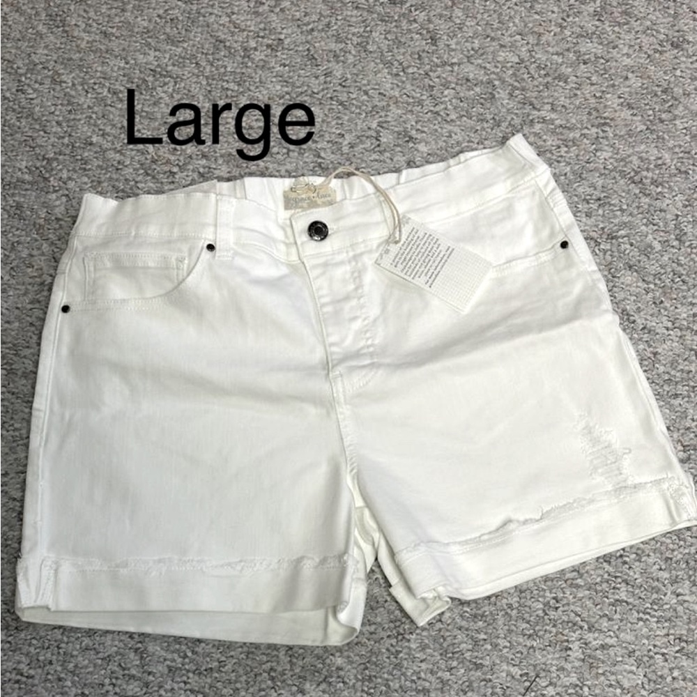 Grace&Lace white stretch denim shorts